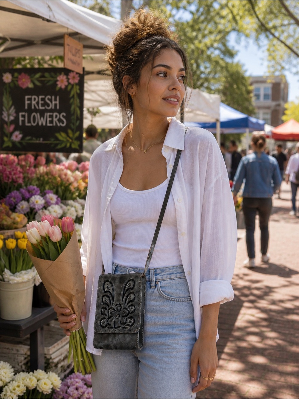 Leaders in Leather Grey Embossed Crossbody Bag Boho Western